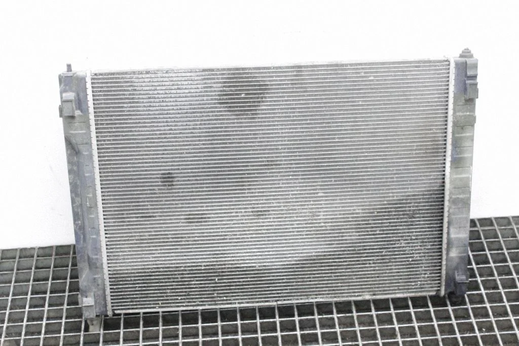 Coolant radiator – Infiniti M Y51 (2010-2019)