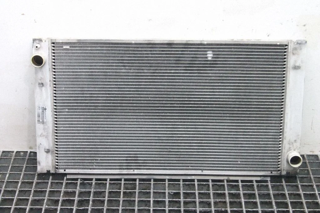 Jahutusvedeliku radiaator – Mini Cooper Countryman R60 (2011-2016)