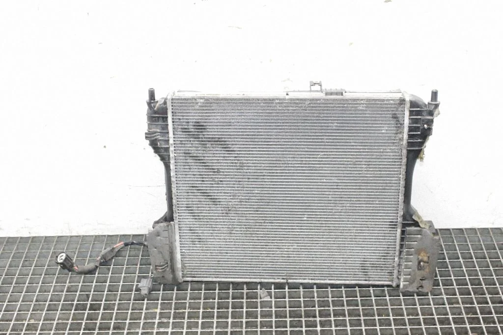 Dzesēšanas šķidruma radiators – Jaguar XF X250 (2007-2015)