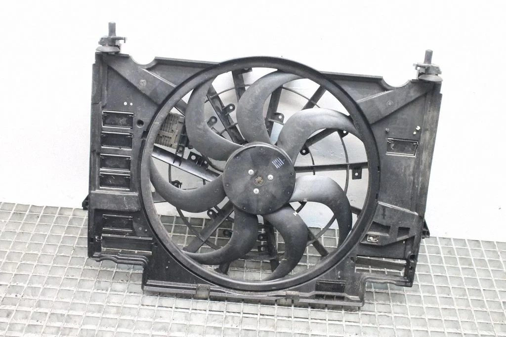Dzesēšanas šķidruma radiators – Jaguar XE (2015-)