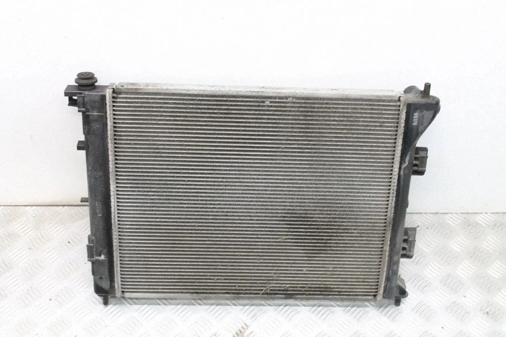 Coolant radiator – Hyundai i30 (2007-2012)