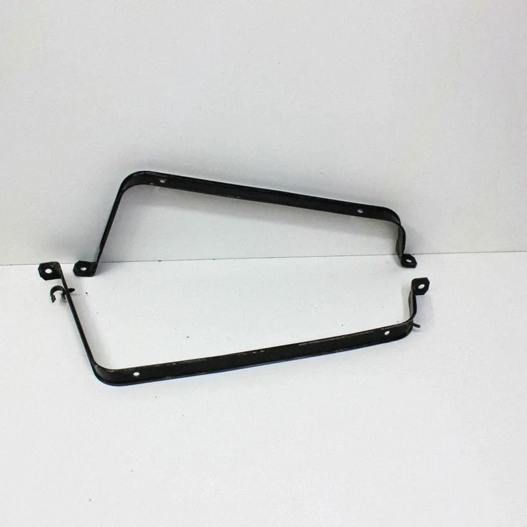 Fuel tank mounting bracket 7318624