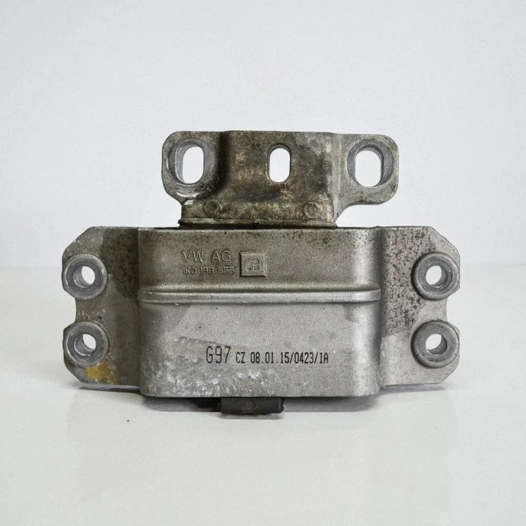 Engine mount bracket – Skoda Yeti (5L) (2009-2017)