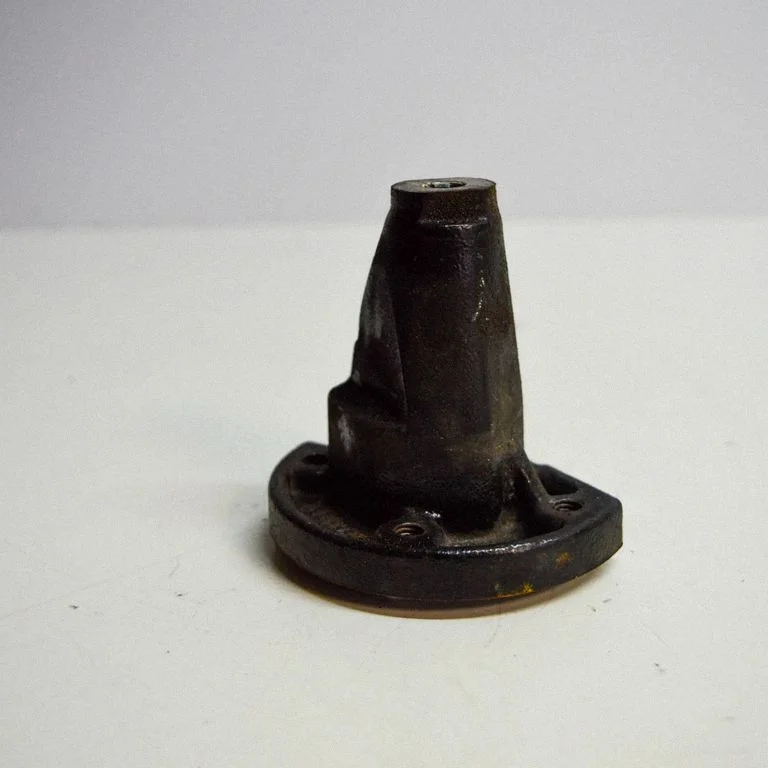 Engine mounting bracket – Ford Galaxy (2000-2006)