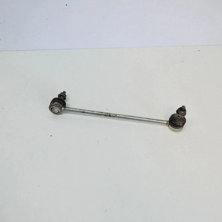 Front anti-roll bar/stabilizer link – left