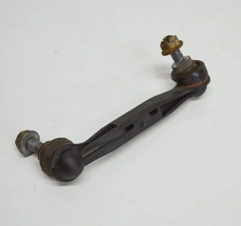 Stabilizator tylny 6785607