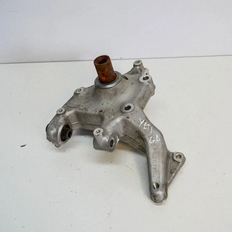 Tagumine rumm – Skoda Yeti (5L) (2009-2017)