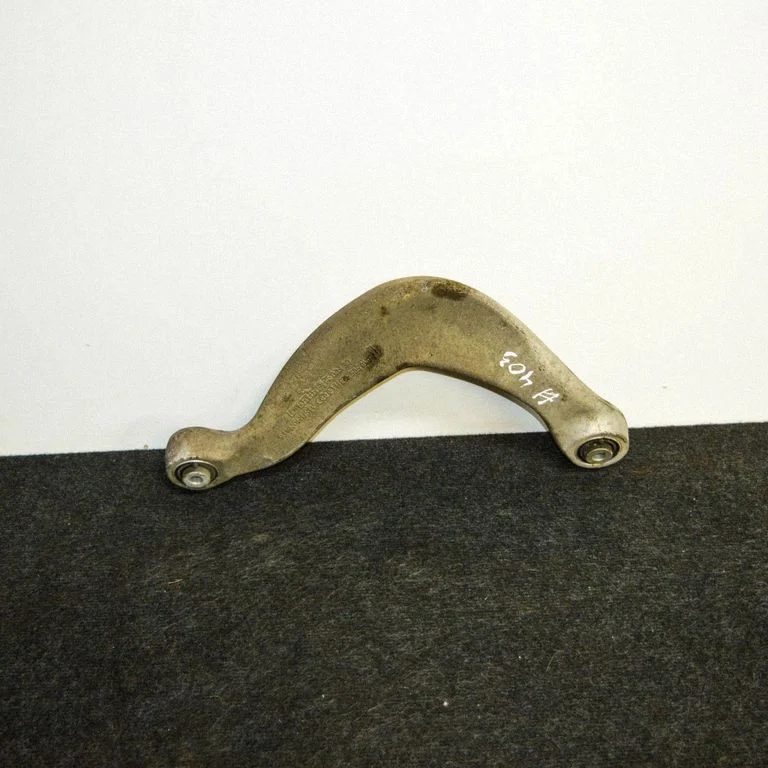 Rear upper control arm/wishbone – Audi Q5 SQ5 8R (2008-2017)