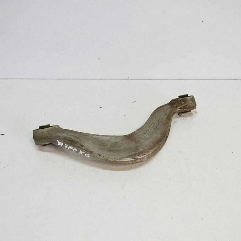 Rear upper control arm/wishbone – Audi A4 Allroad B8 (2008-2016)