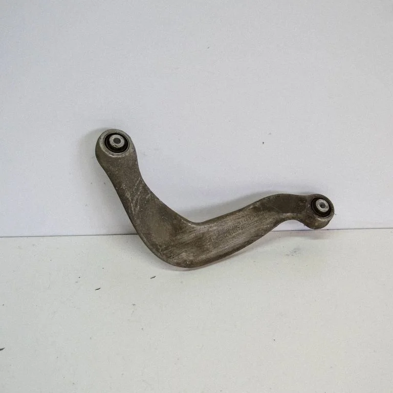 Rear upper control arm/wishbone – Audi A5 Sportback 8TA (2009-2016)