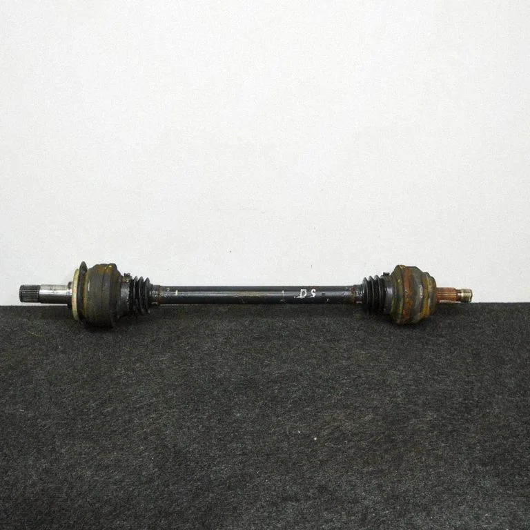 Rear driveshaft – right