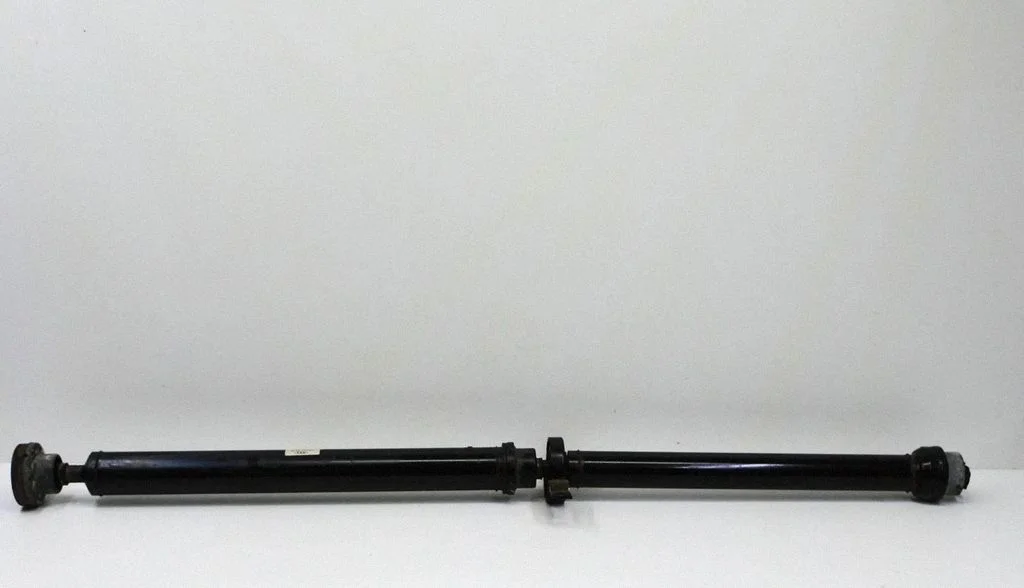 Middle center prop shaft – Audi Q5 SQ5 8R (2008-2017)