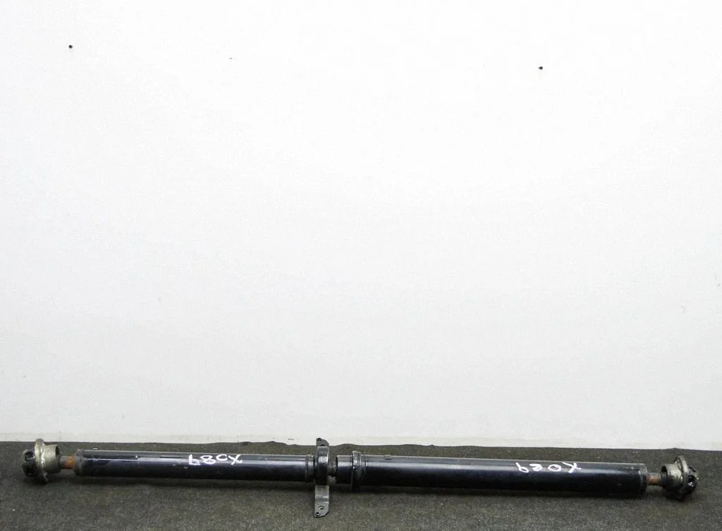 Middle center prop shaft – Audi Q5 SQ5 8R (2008-2017)