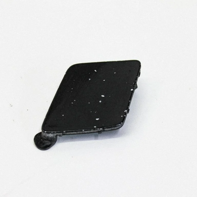Eesmise pukseerimiskonksu kate – BMW 5-seeria F10 F11 (2009-2016)