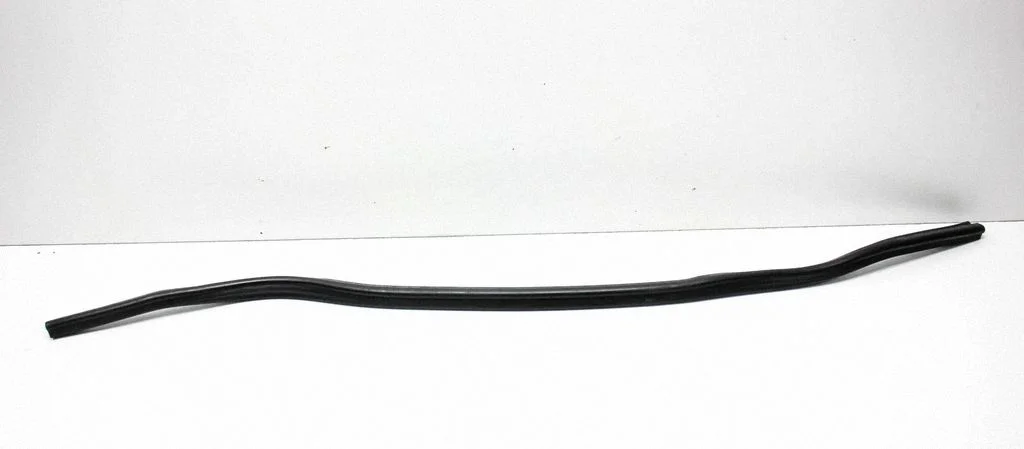 Motora nodalījuma gumija 7P5823727B