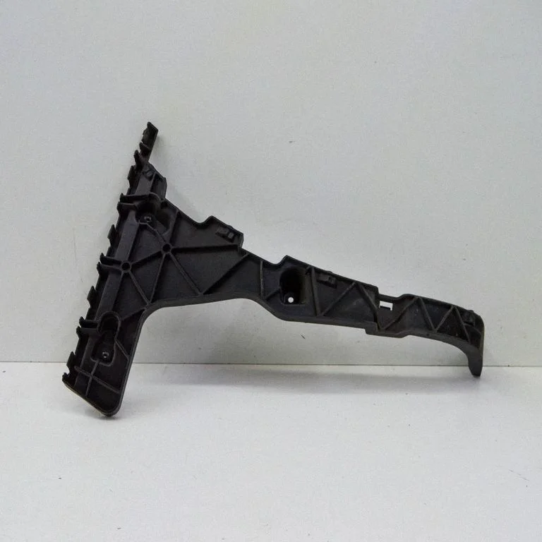 Aizmugurējā bufera turētājs 8R0807454F