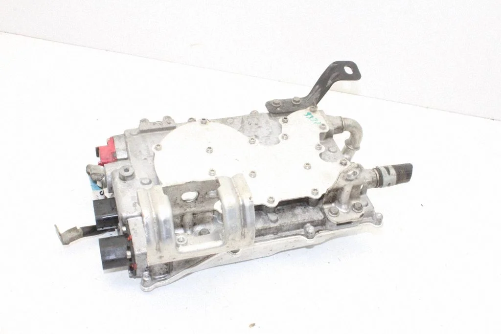 Inverter (pingemuundur) – Tesla Model S (2012-)