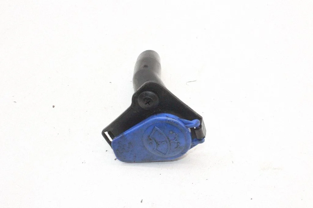 Window washer liquid tank fill tube – Jaguar XF X250 (2007-2015)