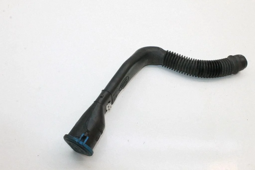 Wlew zbiorniczka spryskiwacza – Land Rover Range Rover Sport L320 (2005-2013)