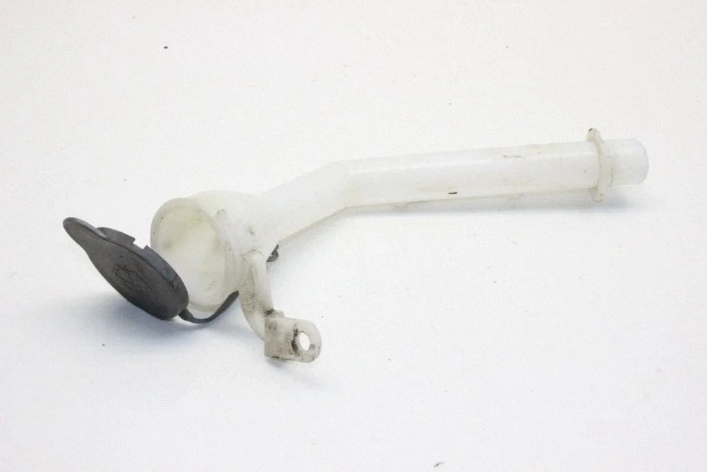 Window washer liquid tank fill tube – Nissan Qashqai (2014-2016)