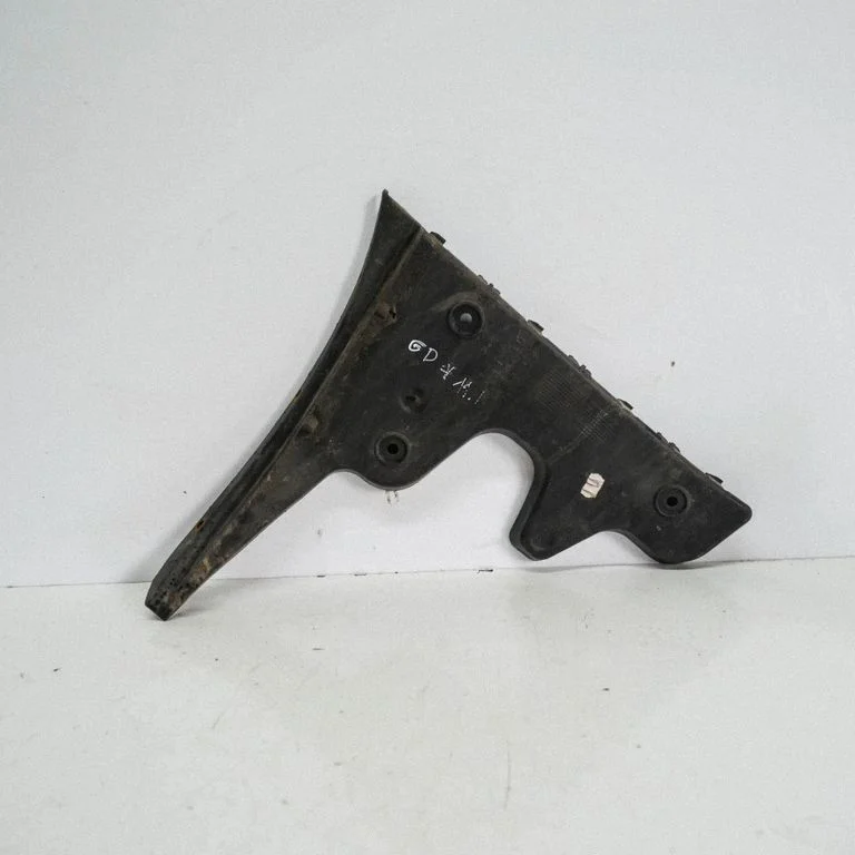 Aizmugurējā bufera turētājs 4F5807454