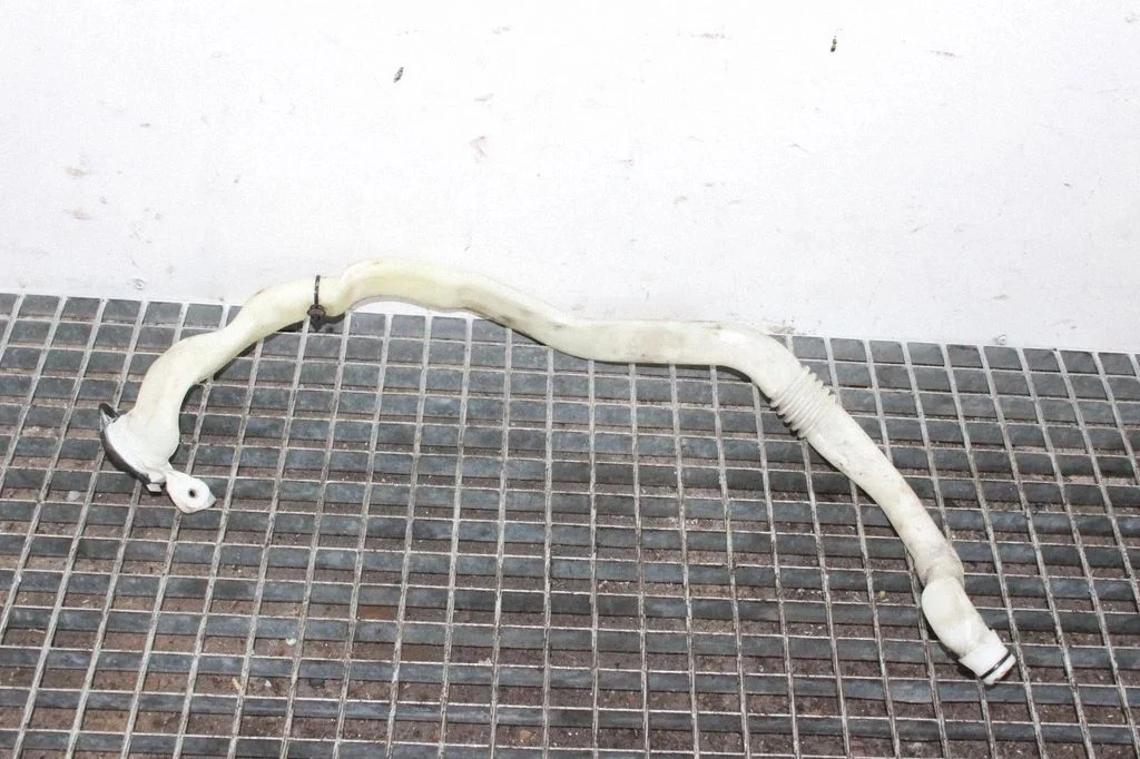 Window washer liquid tank fill tube – BMW 5 Series F10 F11 (2009-2016)