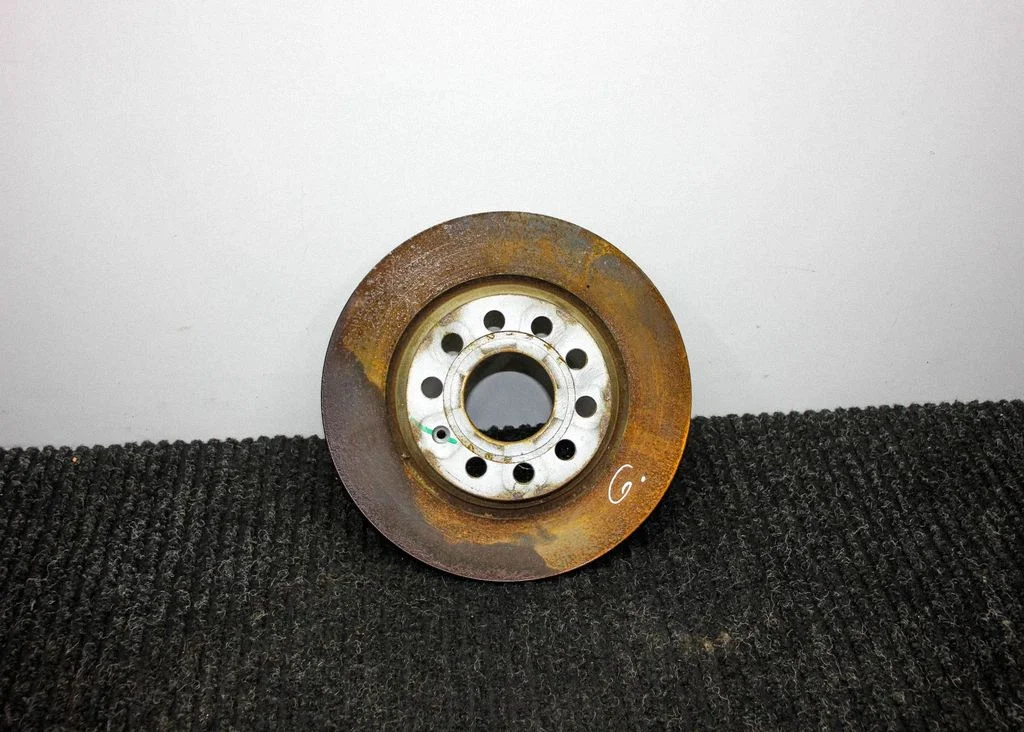 Aizmugurējais bremžu disks – Audi RS Q3 (2013-2018)