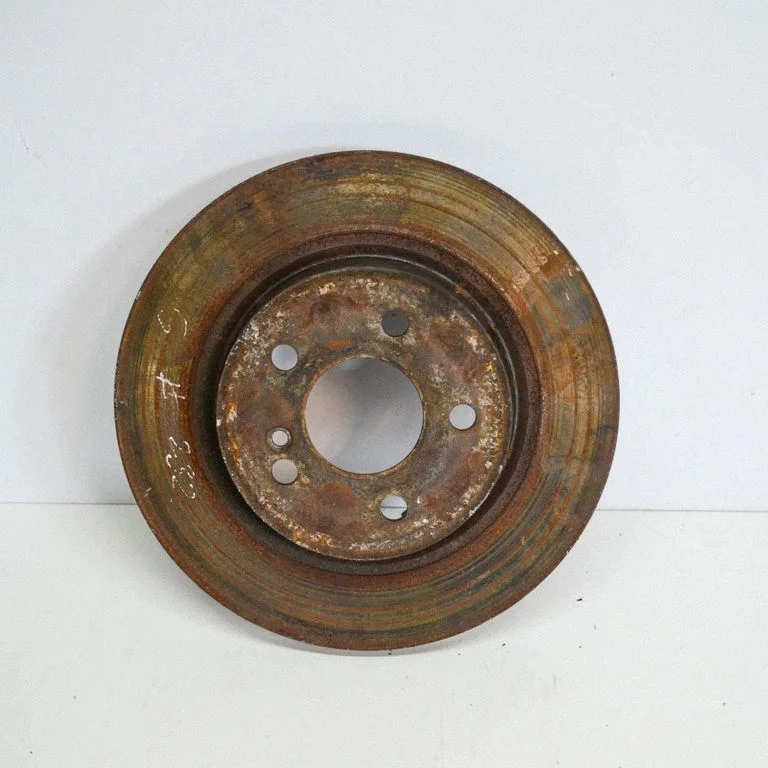 Tarcza hamulcowa tylna – prawa