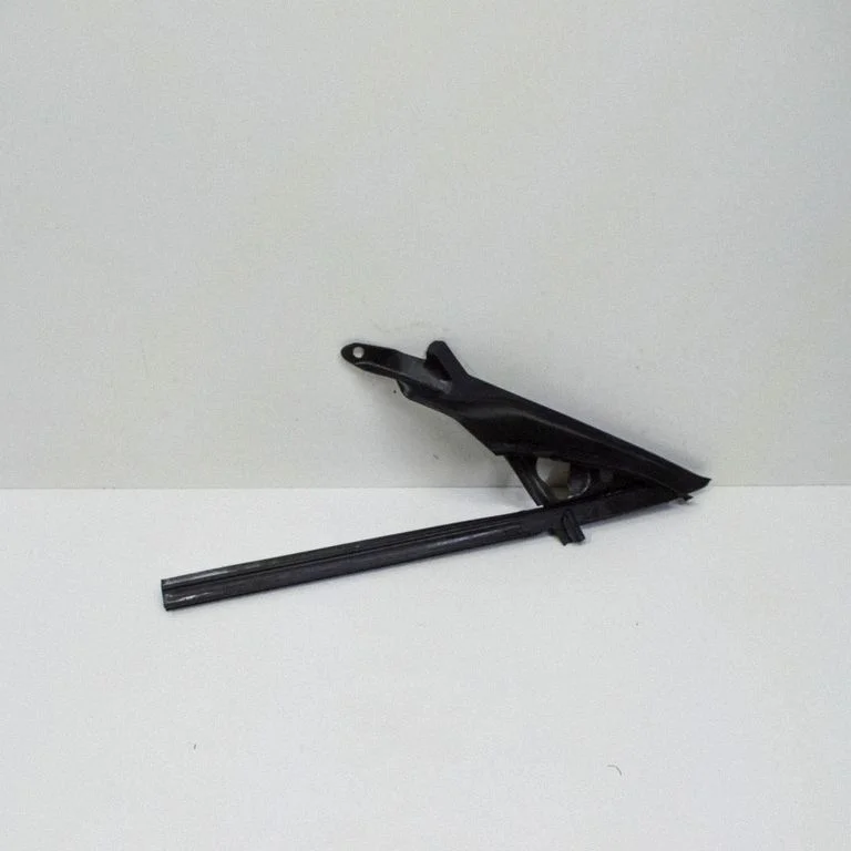 Esiukse tihend (kere pool) – BMW 4-seeria F32 F33 (2013-2020)
