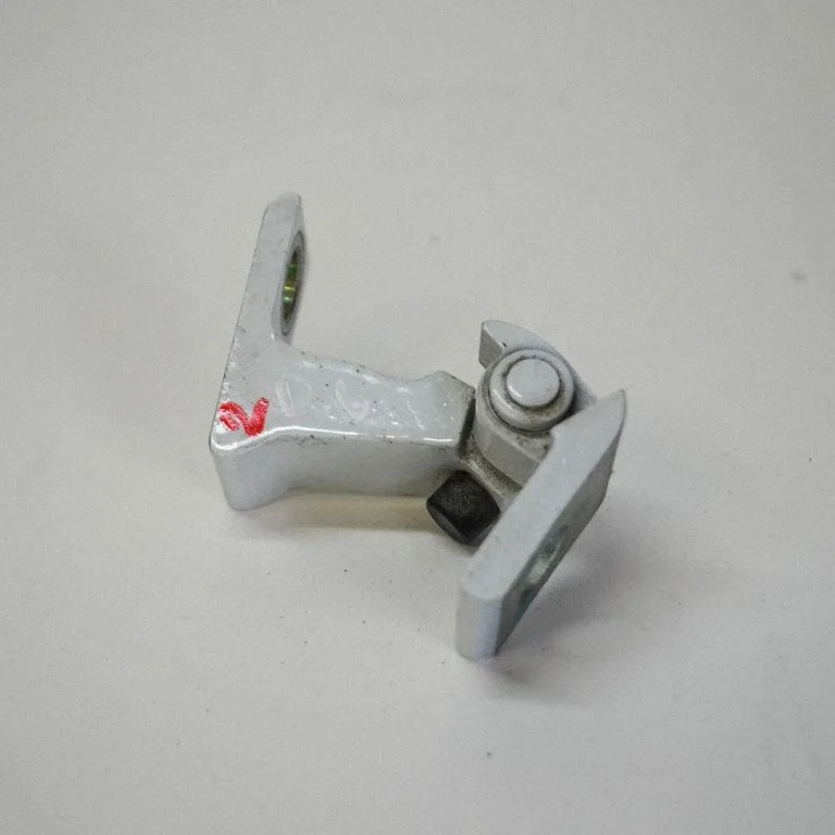 Rear door upper hinge – Volkswagen Jetta USA (2019-)