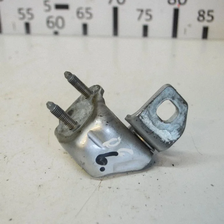 Rear door upper hinge CJ54S26800AB
