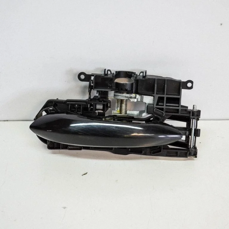 Front door interior handle – BMW 5 Series F10 F11 (2009-2016)