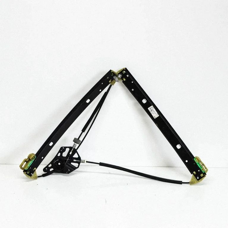Front door electric window regulator – Audi Q3 8U (2011-2016)