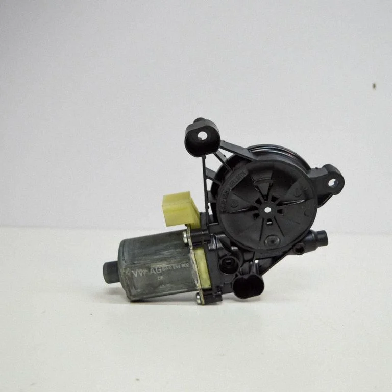 Front door window regulator motor – Audi A4 S4 B9 (2015-2019)