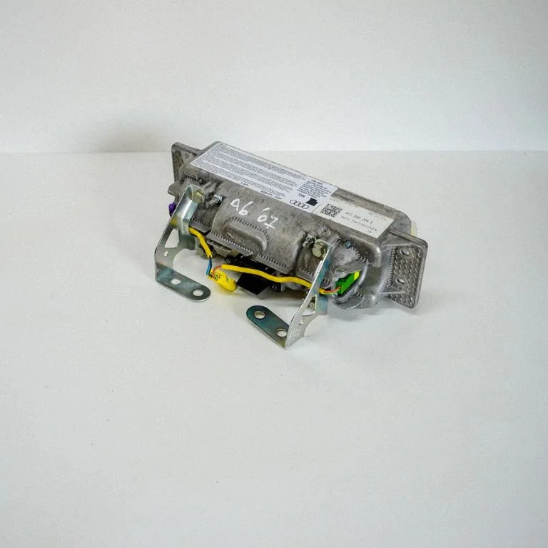 Poduszka powietrzna pasażera 4F2880204E