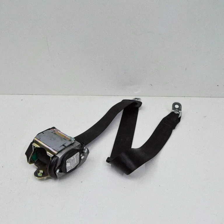 Aizmugurējā drošības josta 609207700
