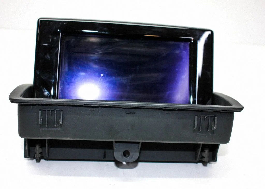 Screen/display/small screen – Audi RS Q3 (2013-2018)