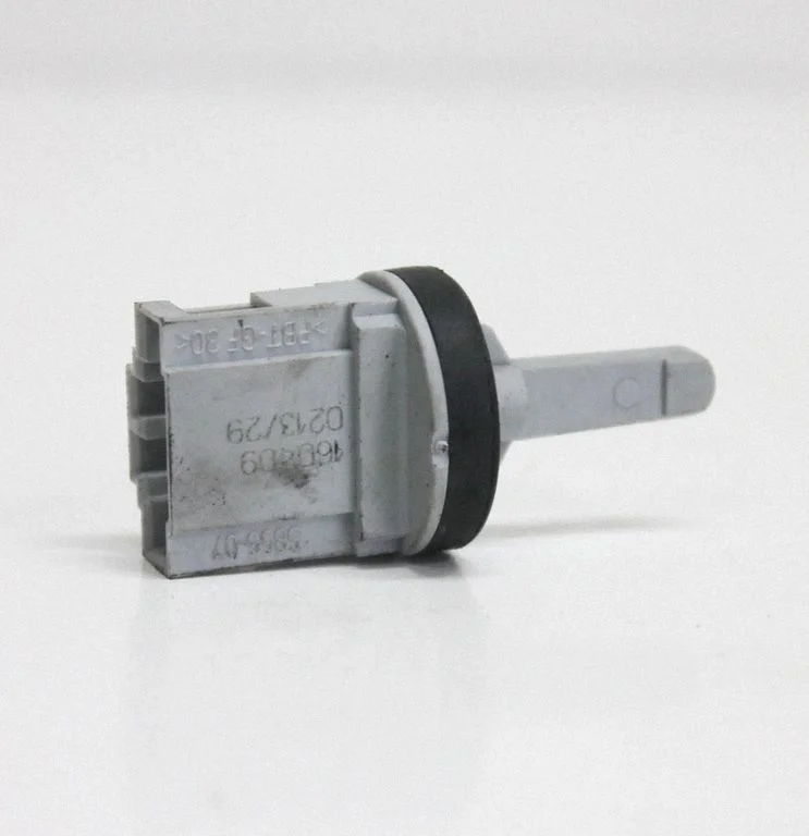 Oil temperature sensor – Skoda Octavia Mk2 (1Z) (2004-2013)