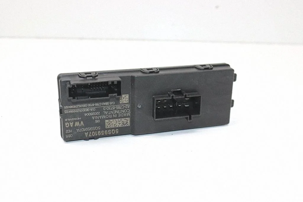 Sterownik klapy bagażnika 5QS959107A