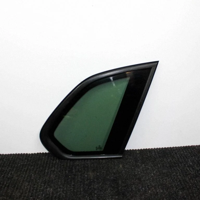 Väike „A" tagaukse klaas – BMW X5 E70 (2006-2013)