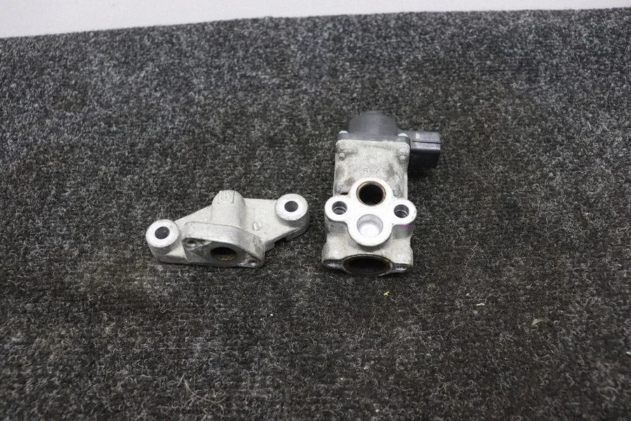 EGR valve – Subaru Forester SJ (2013-2018)