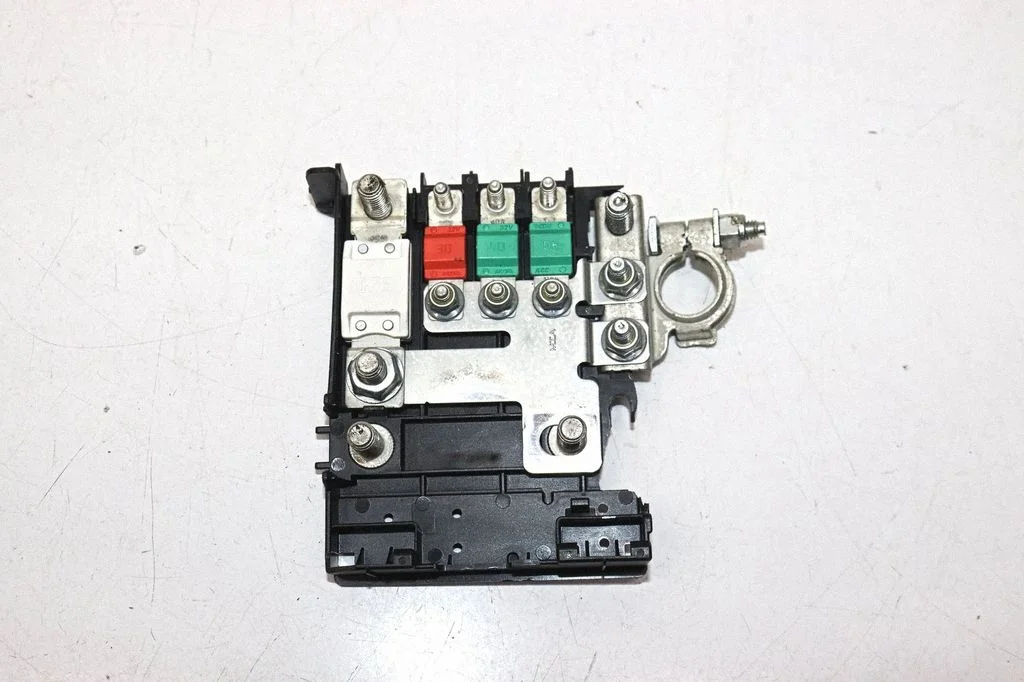 Positive wiring loom – Maserati Ghibli (2013-)