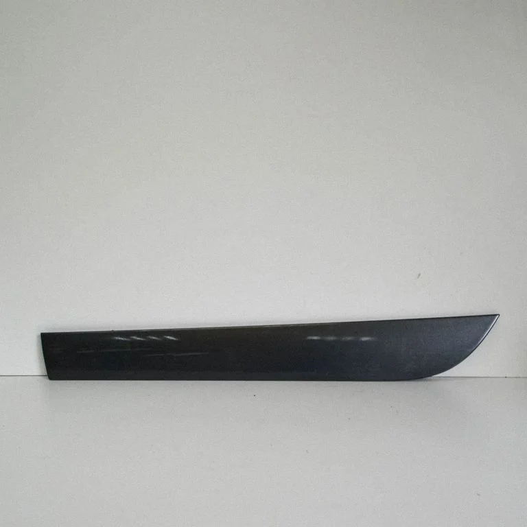 Listwa drzwi tylnych 4F0853969J