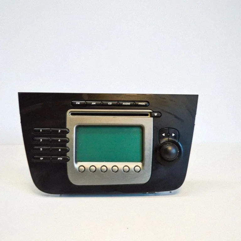Radio/CD/DVD/GPS head unit – Seat Altea XL (2004-2015)
