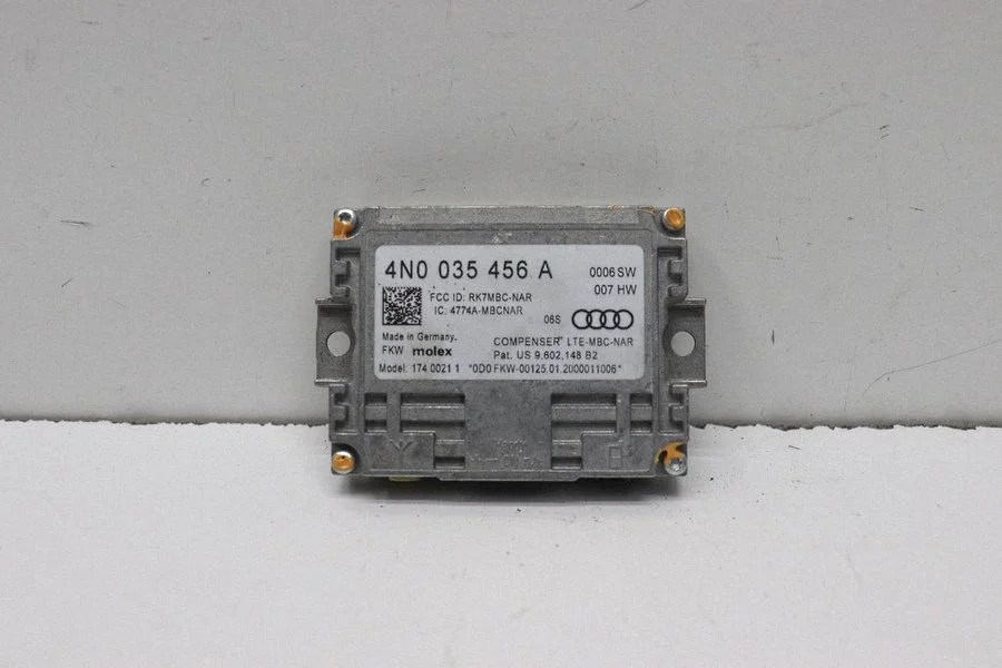 Antenas pastiprinātājs – Audi A4 Allroad B9 (2016-)