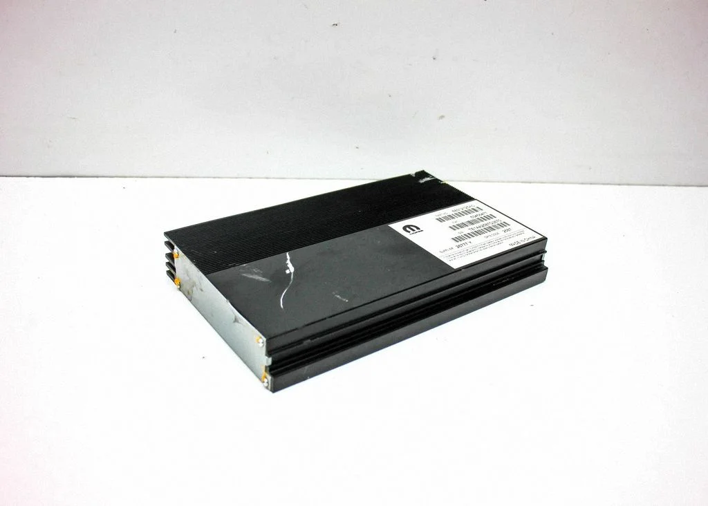 Wzmacniacz audio 68312125AC