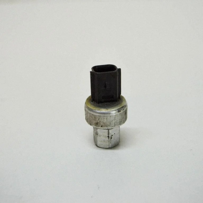 Czujnik ciśnienia klimatyzacji BT43190594AA