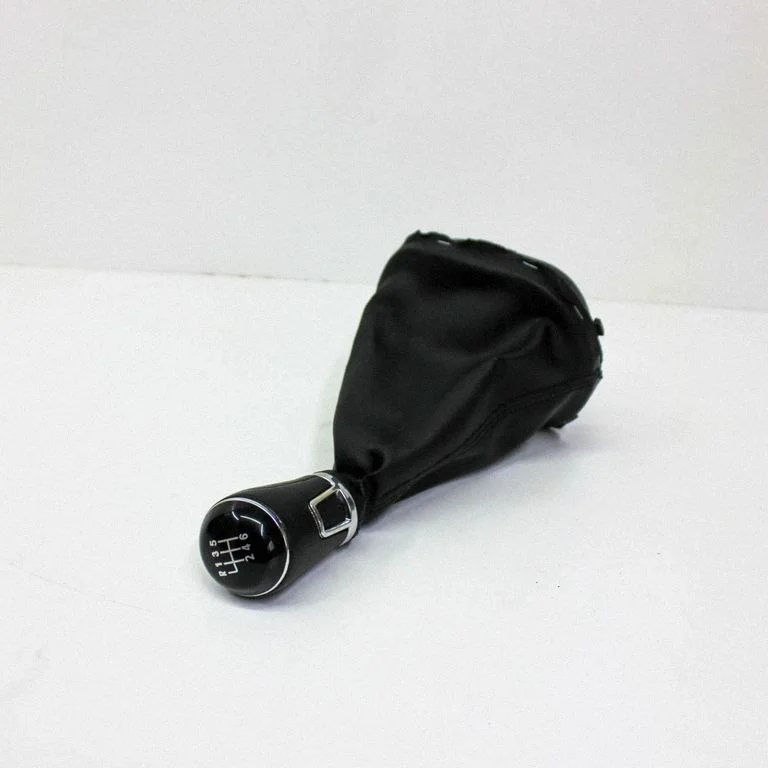Gear lever shifter trim leather/knob – Volkswagen Caddy (2011-2016)