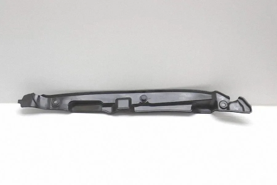 Listwa błotnika 84116H8400