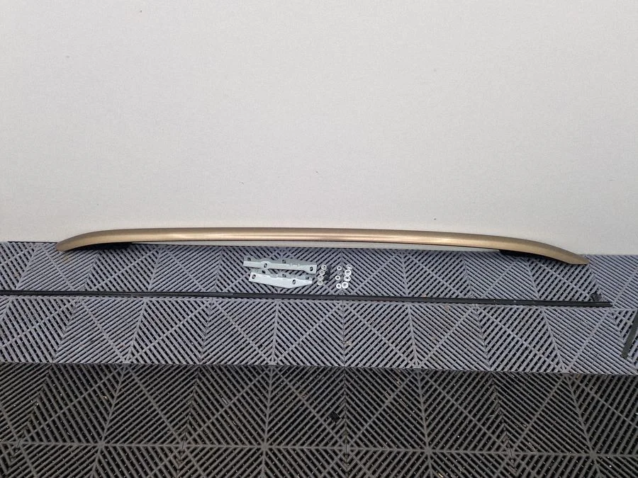 Katuse pikivardad „sarved" – Porsche Cayenne (92A) (2010-2017)